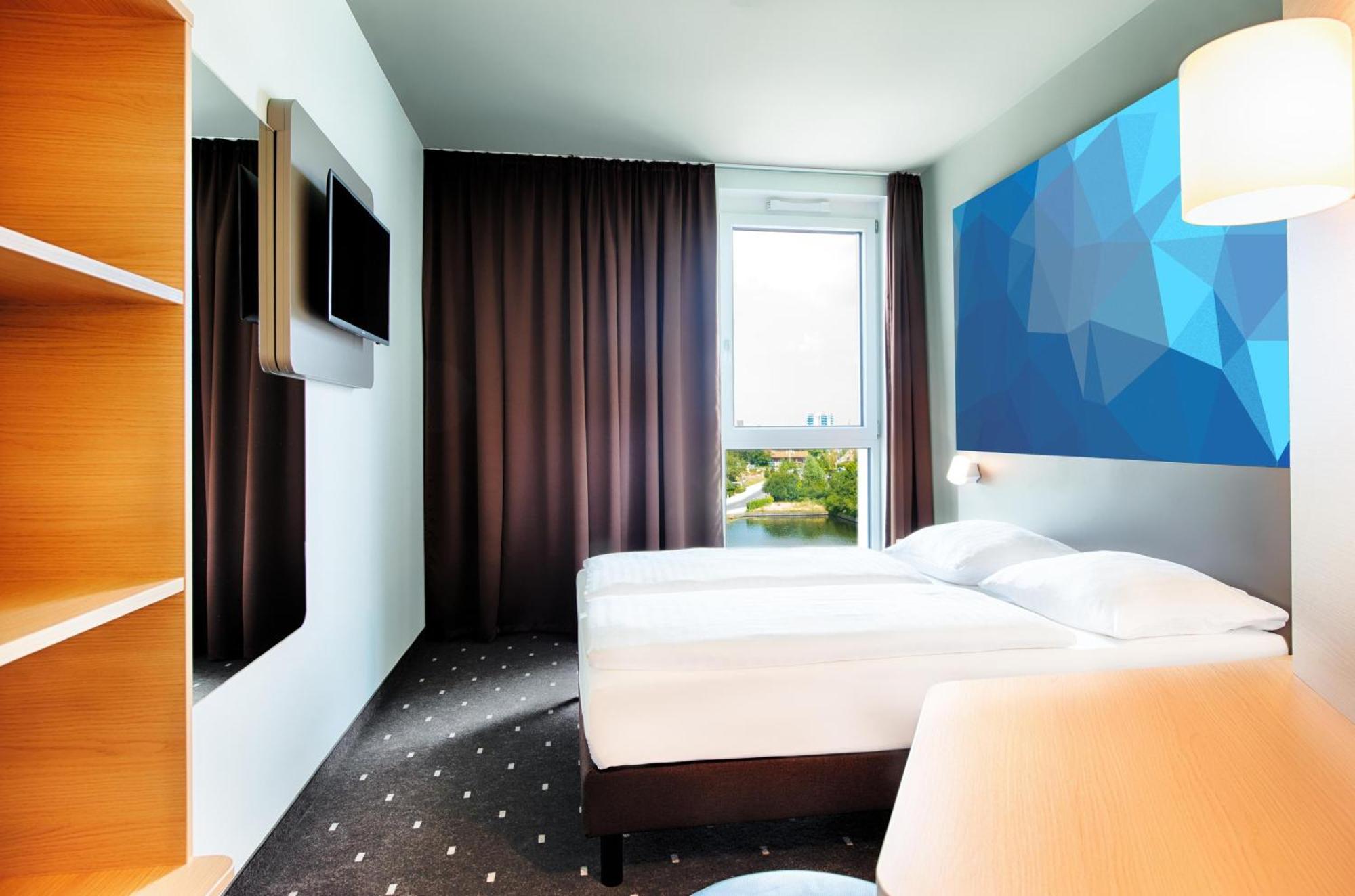 B&B Hotel Dresden City-Sued Bagian luar foto