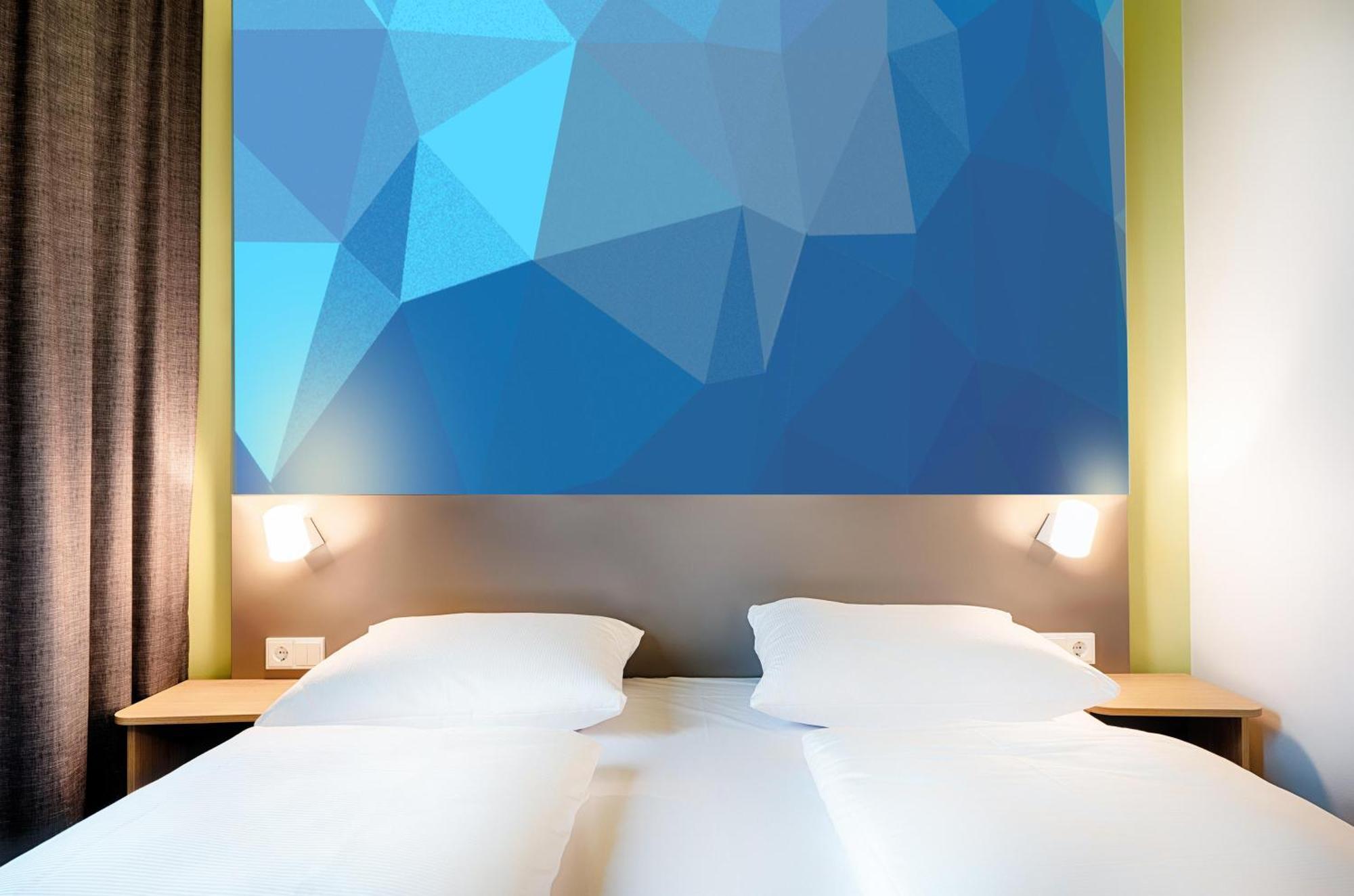 B&B Hotel Dresden City-Sued Bagian luar foto