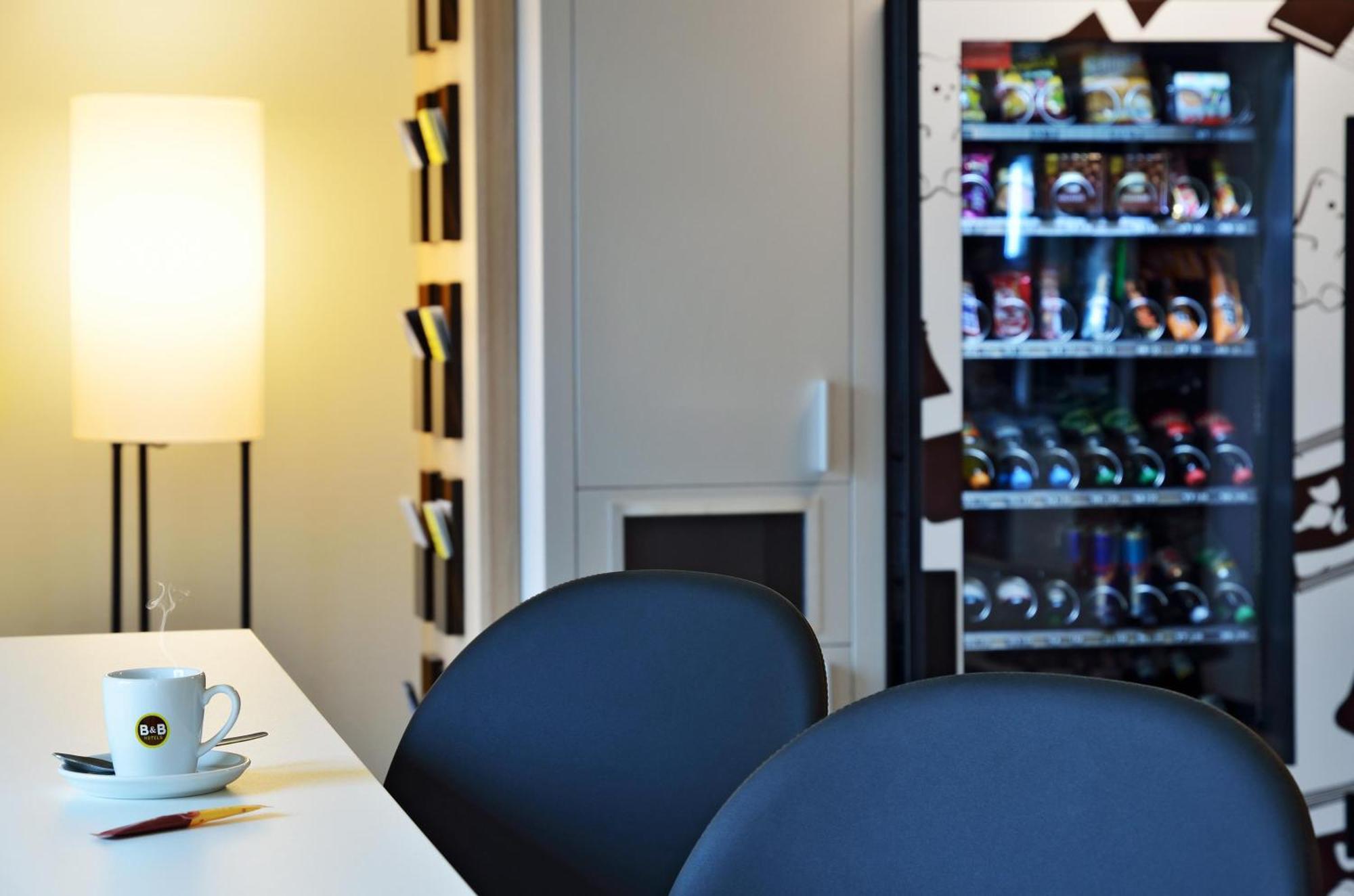 B&B Hotel Dresden City-Sued Bagian luar foto