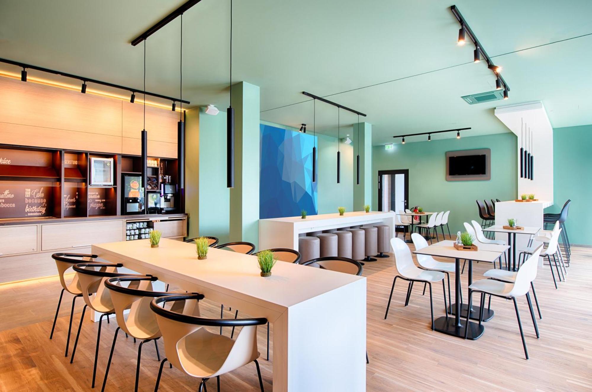 B&B Hotel Dresden City-Sued Bagian luar foto